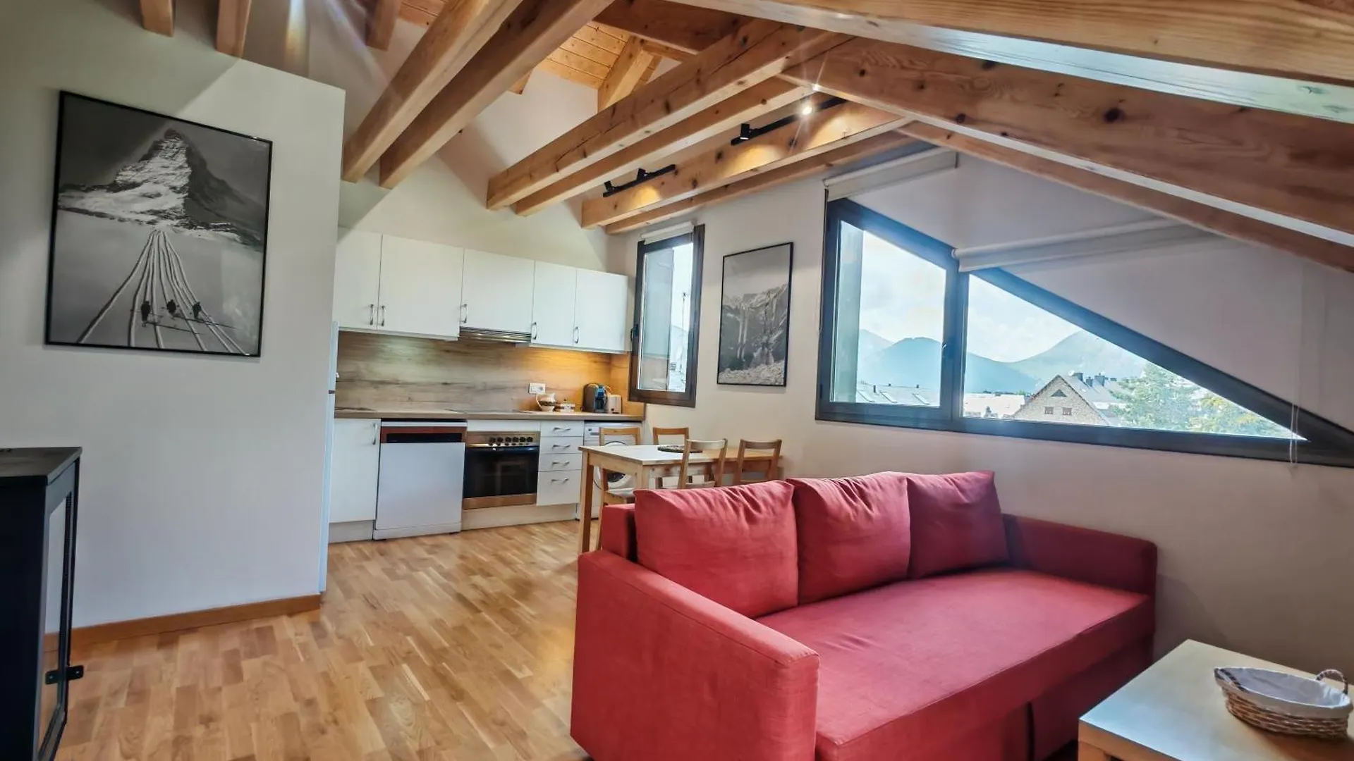 Apartamento Abuhardillado Y Espacioso Auet 3 プラ・デ・ラ・エルミータ スペイン