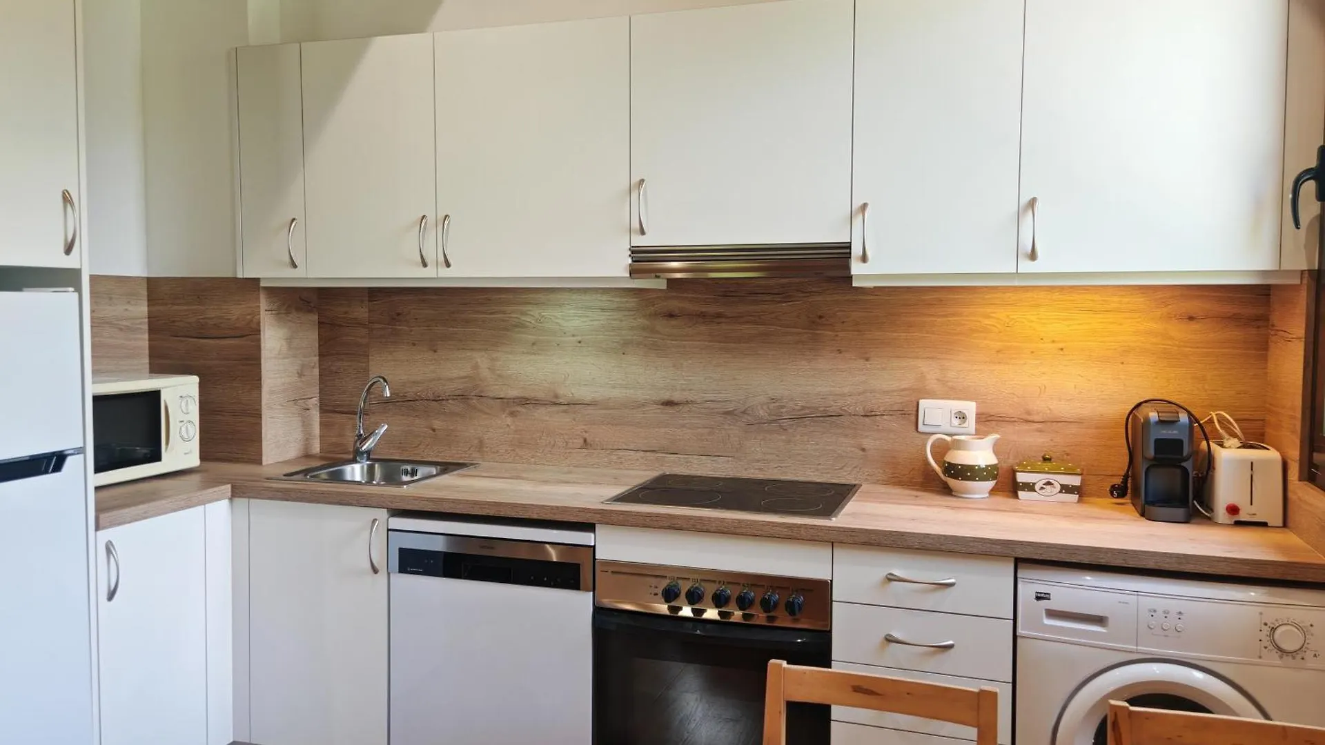アパート Apartamento Abuhardillado Y Espacioso Auet 3 プラ・デ・ラ・エルミータ スペイン