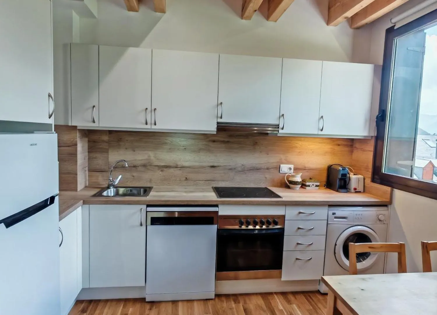 Apartamento Abuhardillado Y Espacioso Auet 3 プラ・デ・ラ・エルミータ